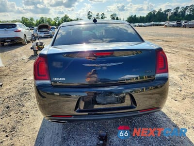 Zdjęcie 6 z 13 samochodu: 2021 CHRYSLER 300 TOURING VIN:2C3CCAAG9MH563124 - miniatura