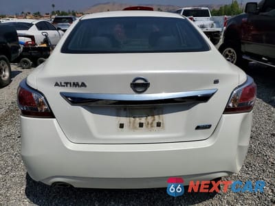 Zdjęcie 6 z 12 samochodu: 2014 NISSAN ALTIMA 2.5 S VIN:1N4AL3AP6EC273951 - miniatura