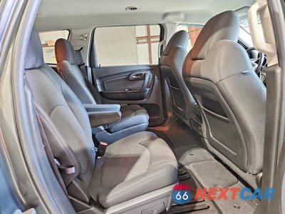 Zdjęcie 11 z 13 samochodu: 2011 CHEVROLET TRAVERSE LT VIN:1GNKVGED0BJ265584 - miniatura