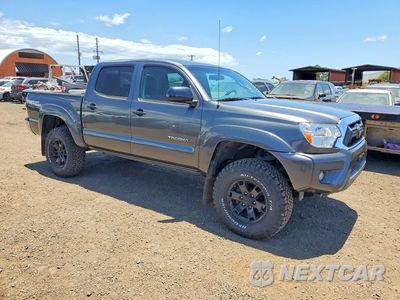 Czwarte zdjęcie samochodu z boku: 2014 TOYOTA TACOMA VIN:3TMLU4EN3EM141338 - miniatura