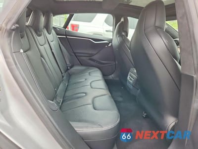 Zdjęcie 10 z 12 samochodu: 2016 TESLA MODEL S VIN:5YJSA1E25GF175586 - miniatura