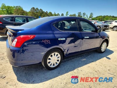 Trzecie zdjęcie samochodu z tyłu: 2019 NISSAN VERSA SV VIN:3N1CN7AP2KL812038 - miniatura