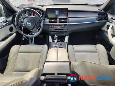Zdjęcie 8 z 13 samochodu: 2011 BMW X6 M VIN:5YMGZ0C56BLK14303 - miniatura