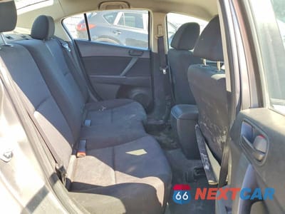 Zdjęcie 10 z 12 samochodu: 2011 MAZDA 3 I VIN:JM1BL1UF6B1374856 - miniatura