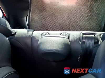 Zdjęcie 10 z 13 samochodu: 2021 FIAT 500X SPORT VIN:ZFBNF3C1XMP945371 - miniatura