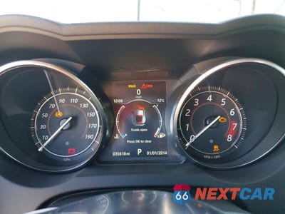 Zdjęcie 9 z 12 samochodu: 2018 JAGUAR F-TYPE VIN:SAJDD1EV8JCK54458 - miniatura