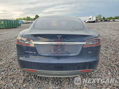 Zdjęcie 6 z 12 samochodu: 2013 TESLA MODEL S VIN:5YJSA1CG9DFP17248 - miniatura