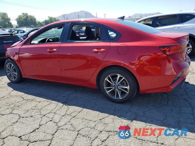 Drugie zdjęcie samochodu z przodu: 2024 KIA FORTE LXS VIN:3KPF24AD4RE791747 - miniatura