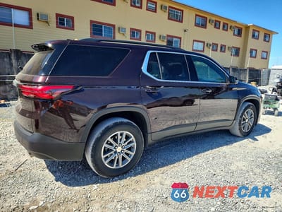 Trzecie zdjęcie samochodu z tyłu: 2023 CHEVROLET TRAVERSE LT VIN:1GNERGKW6PJ118829 - miniatura