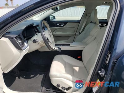 Zdjęcie 7 z 12 samochodu: 2020 VOLVO S60 T5 MOMENTUM VIN:7JR102FK2LG050694 - miniatura