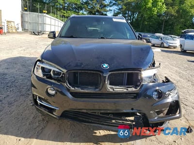 Piąte zdjęcie samochodu w środku: 2017 BMW X5 XDRIVE35D VIN:5UXKS4C34H0Y16770 - miniatura