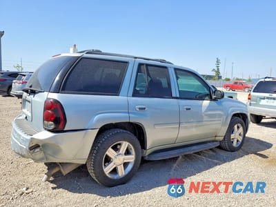 Trzecie zdjęcie samochodu z tyłu: 2008 CHEVROLET TRAILBLAZER LS VIN:1GNDT13S882232381 - miniatura