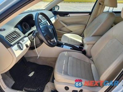 Zdjęcie 7 z 12 samochodu: 2012 VOLKSWAGEN PASSAT SE VIN:1VWBM7A3XCC084309 - miniatura