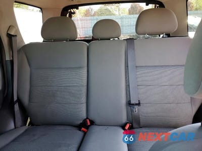 Zdjęcie 10 z 13 samochodu: 2006 FORD ESCAPE VIN:1FMYU93126KA28861 - miniatura