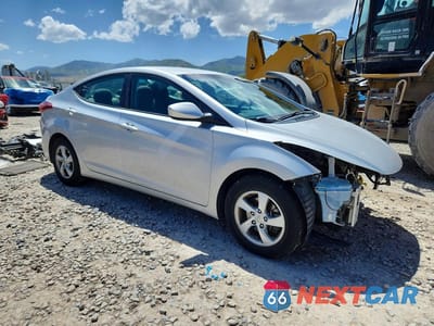 Czwarte zdjęcie samochodu z boku: 2015 HYUNDAI ELANTRA SE VIN:5NPDH4AE7FH644277 - miniatura