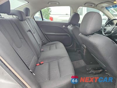 Zdjęcie 10 z 12 samochodu: 2012 FORD FUSION SE VIN:3FAHP0HA5CR396013 - miniatura