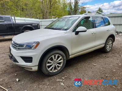 2015 VOLKSWAGEN TOUAREG V6 TDI WVGEP9BP2FD003219 - główne zdjęcie licytacji z USA - miniatura