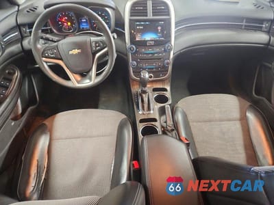 Zdjęcie 8 z 12 samochodu: 2015 CHEVROLET MALIBU 1LT VIN:1G11C5SL4FF276857 - miniatura