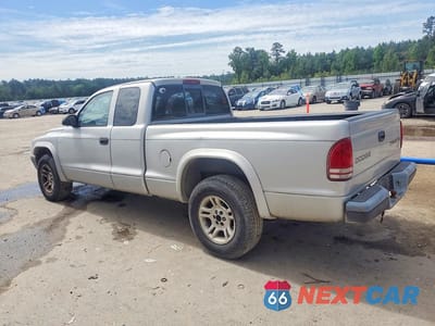Drugie zdjęcie samochodu z przodu: 2003 DODGE DAKOTA SXT VIN:1D7HL12X43S361904 - miniatura