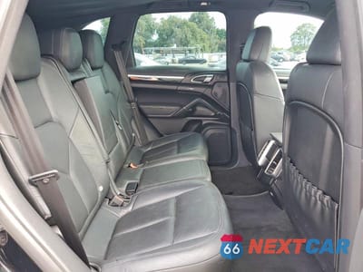 Zdjęcie 11 z 13 samochodu: 2013 PORSCHE CAYENNE VIN:WP1AA2A27DLA06202 - miniatura