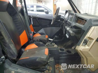 Piąte zdjęcie samochodu w środku: 2021 POLARIS RZR TURBO UTILITY VEHICLE VIN:3NSN4E927MF588285 - miniatura