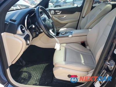 Zdjęcie 7 z 13 samochodu: 2018 MERCEDES-BENZ GLC 300 4MATIC VIN:WDC0G4KB2JV085973 - miniatura