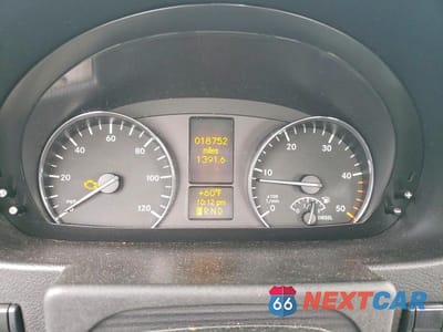 Zdjęcie 9 z 12 samochodu: 2014 MERCEDES-BENZ SPRINTER 2500 VIN:WDZPE7DC0E5835717 - miniatura