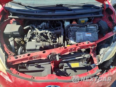 Zdjęcie 11 z 12 samochodu: 2012 TOYOTA PRIUS C ONE VIN:JTDKDTB33C1025849 - miniatura