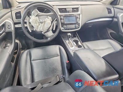 Zdjęcie 8 z 12 samochodu: 2018 NISSAN ALTIMA 2.5 SR VIN:1N4AL3AP8JC200543 - miniatura