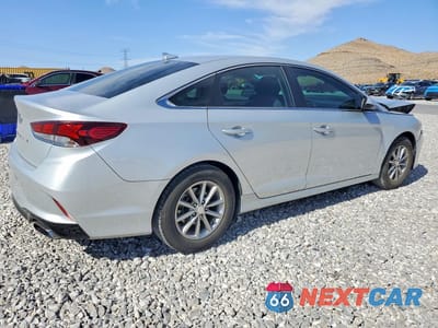 Trzecie zdjęcie samochodu z tyłu: 2018 HYUNDAI SONATA SE VIN:5NPE24AF5JH598343 - miniatura