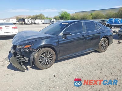 2022 TOYOTA CAMRY SE 4T1G11AK3NU623772 - główne zdjęcie licytacji z USA - miniatura