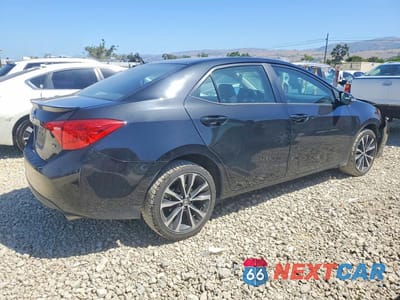 Trzecie zdjęcie samochodu z tyłu: 2018 TOYOTA COROLLA SE VIN:2T1BURHEXJC085597 - miniatura