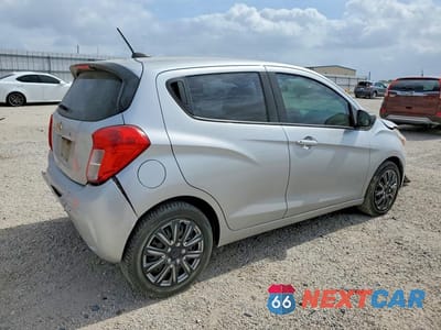 Trzecie zdjęcie samochodu z tyłu: 2018 CHEVROLET SPARK LS VIN:KL8CB6SA0JC435416 - miniatura