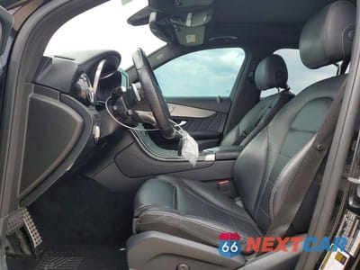 Zdjęcie 7 z 13 samochodu: 2019 MERCEDES-BENZ GLC 300 VIN:WDC0G4JB3KV127554 - miniatura
