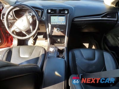 Zdjęcie 8 z 12 samochodu: 2019 FORD FUSION TITANIUM VIN:3FA6P0D9XKR184662 - miniatura