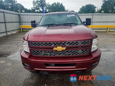 Piąte zdjęcie samochodu w środku: 2013 CHEVROLET SILVERADO K2500 HEAVY DUTY LTZ VIN:1GC1KYE80DF187092 - miniatura