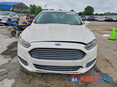 Piąte zdjęcie samochodu w środku: 2015 FORD FUSION SE VIN:1FA6P0H75F5105349 - miniatura