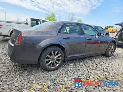 Trzecie zdjęcie samochodu z tyłu: 2014 CHRYSLER 300 S VIN:2C3CCAGG7EH376859 - miniatura