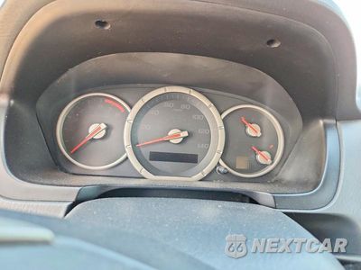 Zdjęcie 9 z 14 samochodu: 2006 HONDA PILOT EX VIN:2HKYF18726H528580 - miniatura