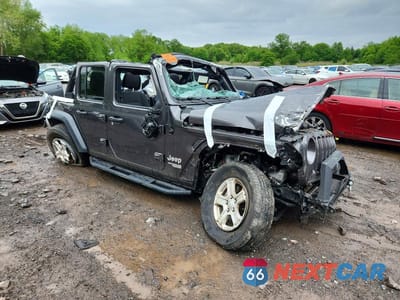 Czwarte zdjęcie samochodu z boku: 2018 JEEP WRANGLER UNLIMITED SPORT VIN:1C4HJXDG6JW177554 - miniatura