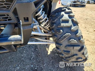 Zdjęcie 9 z 10 samochodu: 2016 POLARIS RZR XP TURBO EPS VIN:3NSVDE923GF451915 - miniatura