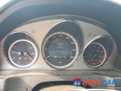 Zdjęcie 9 z 12 samochodu: 2009 MERCEDES-BENZ C 300 4MATIC VIN:WDDGF81X39R051773 - miniatura