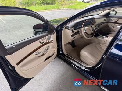 Zdjęcie 12 z 15 samochodu: 2017 MERCEDES-BENZ S 550 4MATIC VIN:WDDUG8FBXHA321561 - miniatura