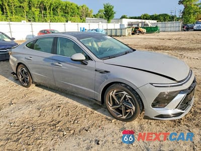 Czwarte zdjęcie samochodu z boku: 2024 HYUNDAI SONATA SEL VIN:KMHL14JA9RA349797 - miniatura