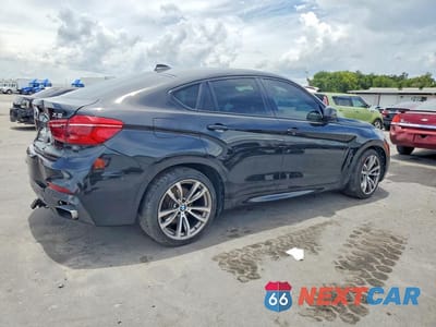 Trzecie zdjęcie samochodu z tyłu: 2017 BMW X6 XDRIVE50I VIN:5UXKU6C32H0S99670 - miniatura