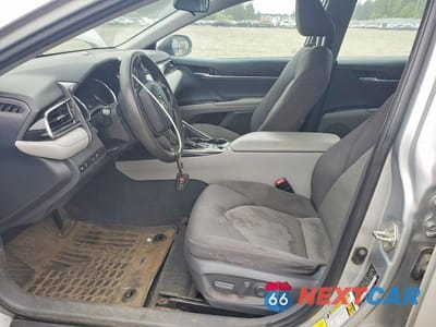 Zdjęcie 7 z 12 samochodu: 2020 TOYOTA CAMRY LE VIN:4T1C31AK6LU018568 - miniatura