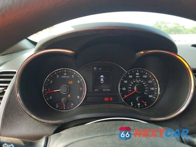 Zdjęcie 9 z 13 samochodu: 2018 KIA FORTE LX VIN:3KPFL4A79JE170418 - miniatura
