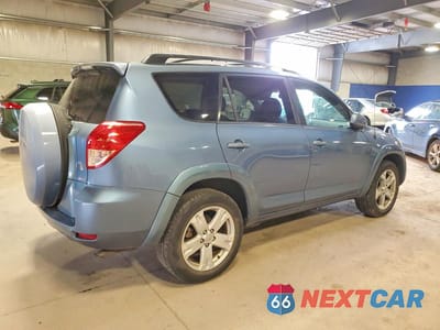 Trzecie zdjęcie samochodu z tyłu: 2006 TOYOTA RAV4 SPORT VIN:JTMBD32V265038106 - miniatura