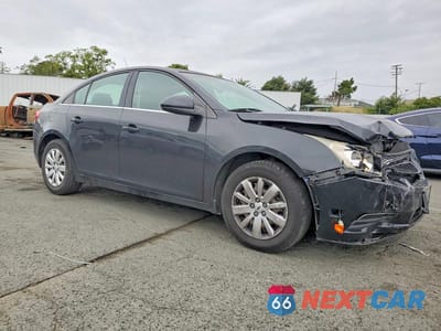 Czwarte zdjęcie samochodu z boku: 2011 CHEVROLET CRUZE LT VIN:1G1PF5S93B7156106 - miniatura