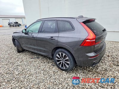 Drugie zdjęcie samochodu z przodu: 2024 VOLVO XC60 PLUS VIN:YV4L12RL3R1774993 - miniatura